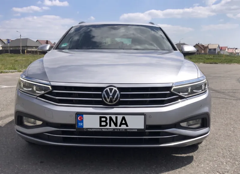 VOLKSWAGEN PASSAT 1.6 TDI DSG